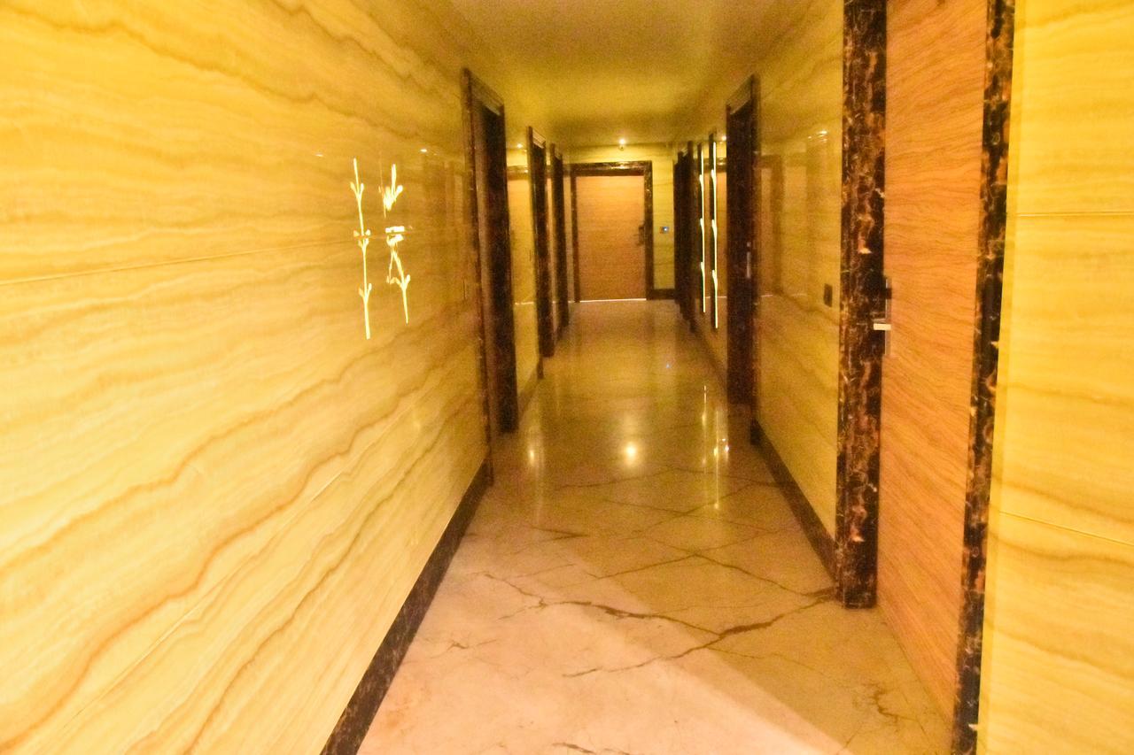 Hotel Deep Kanpur Exterior foto